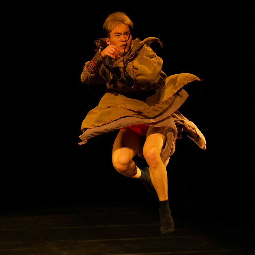 Me inside of Me – I am Mongolian - Damchaabadgar Yondon